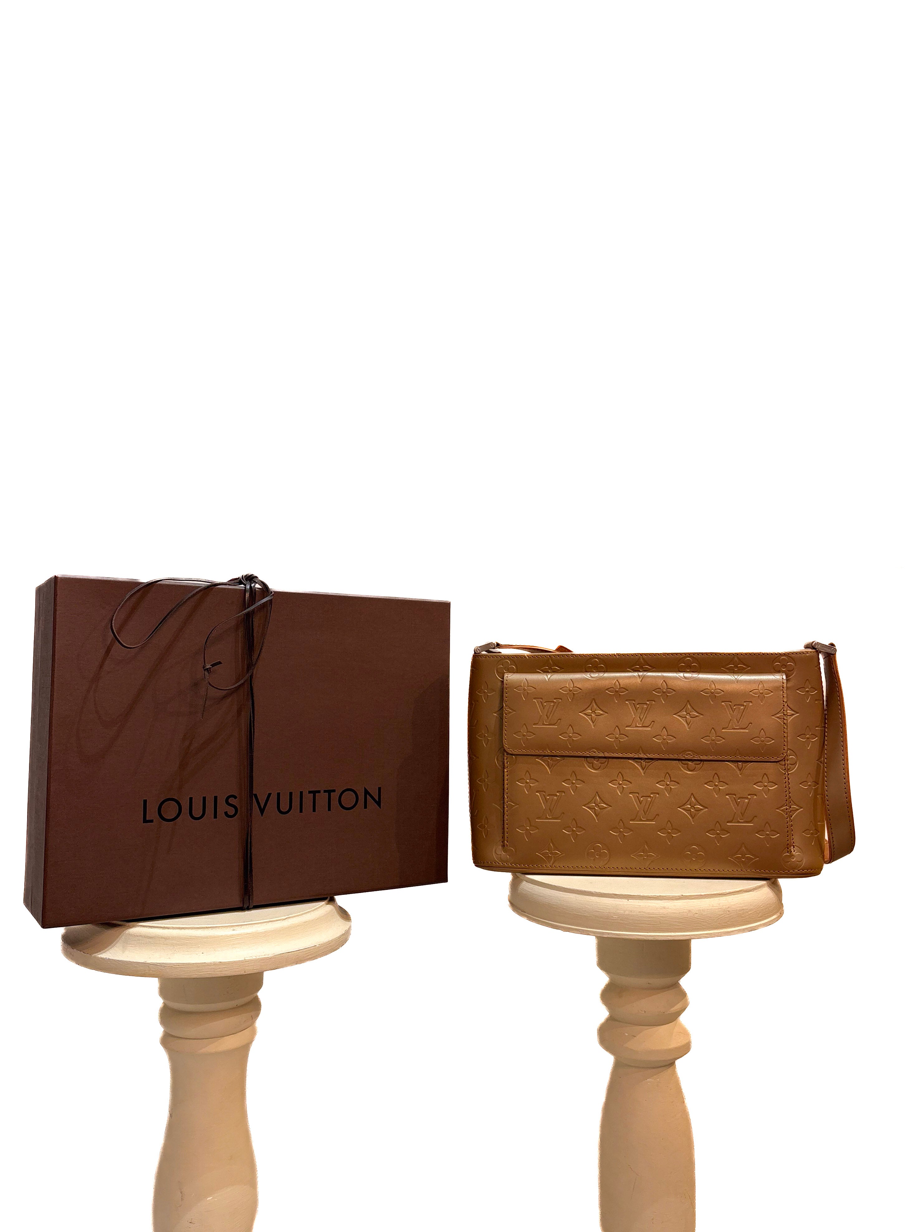 Louis Vuitton Monogram Mat Alston Shoulder Bag Gold-2